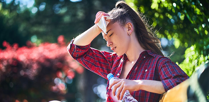 Sonnenstich - Vorbeugung & erste Hilfe
